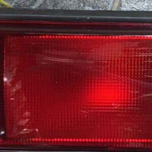 33500-SB3-602 RH | FAROL TRAS CIVIC 84-87 RH 3PTS