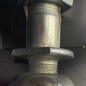 8-97020-749-0-JP | TORNILLO RUEDA DEL LH NPR