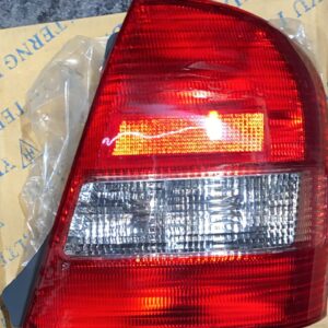 BN1C-51-150 RH | FAROL TRAS MAZDA 323 98-00 RH