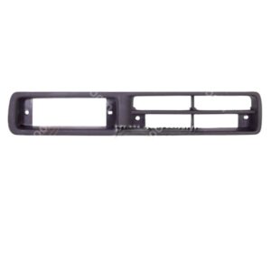 62256-55G00-R | REGILLA BUMPER NISSAN D21