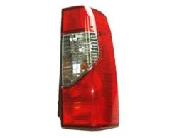26550-7Z025 RH | FAROL TRAS NISSAN XTERRA 02-03RH
