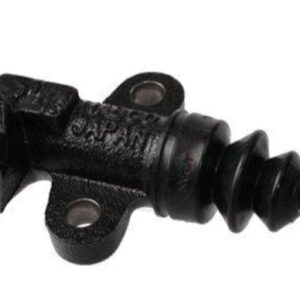 30620-18G00-SAM | BOMBA CLUTCH ABAJO D21 86-95