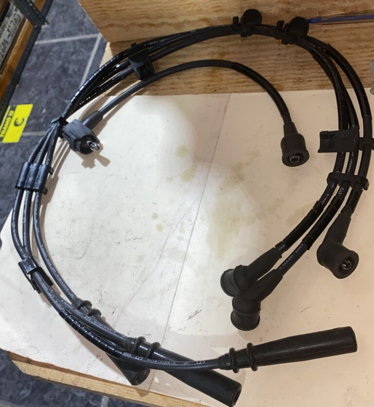 90919-21501-OR | CABLE BUJIA 3VZ-OR RUNNER