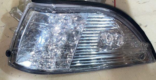 81620-12390 LED | FAROL ESQ COROLLA 88 92 LH LED CLEAR